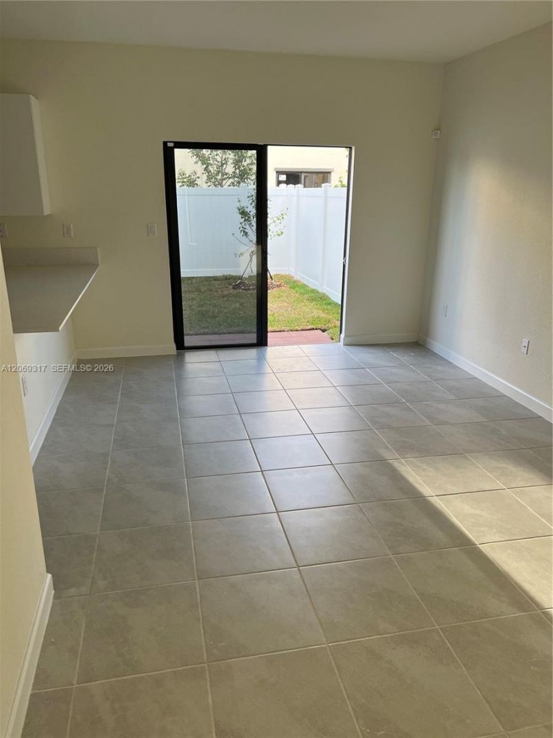 11447 W 34th Ct, Hialeah, FL 33018 Photo