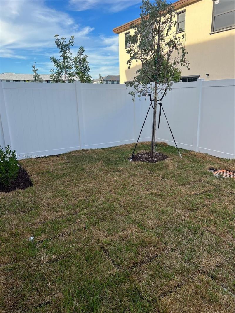 11447 W 34th Ct, Hialeah, FL 33018 Photo