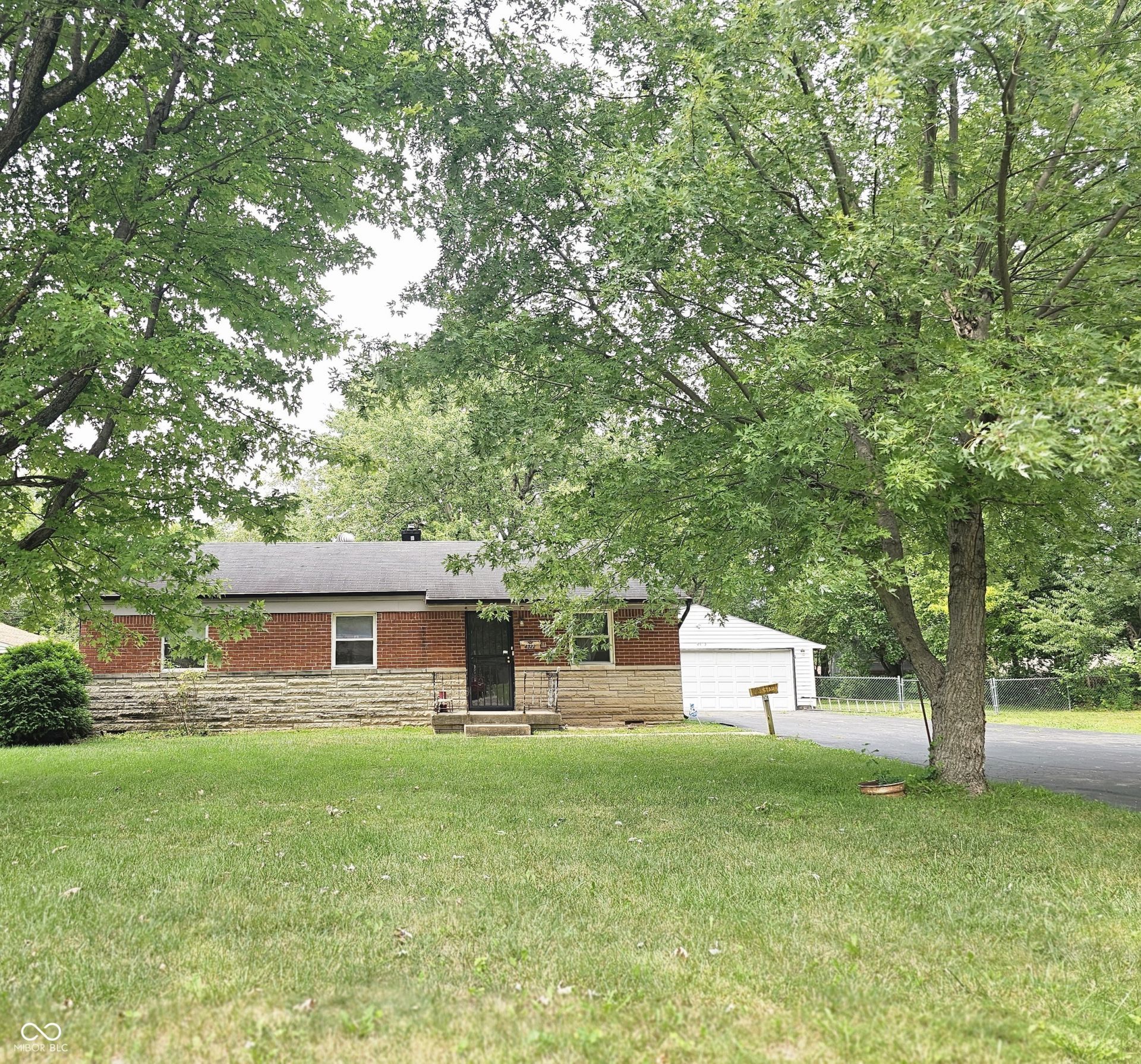 4322 N Ritter Avenue N, Indianapolis, IN 46226 Main Photo