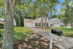 4804 Hearthside Drive photo 4