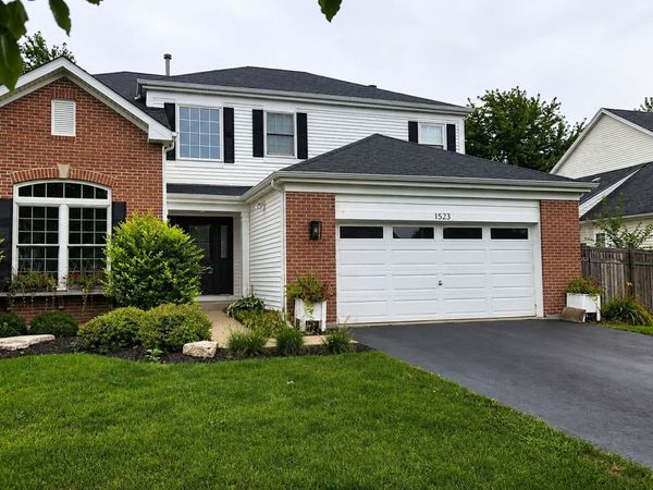 1523 Schumacher Drive W, Bolingbrook, IL 60490