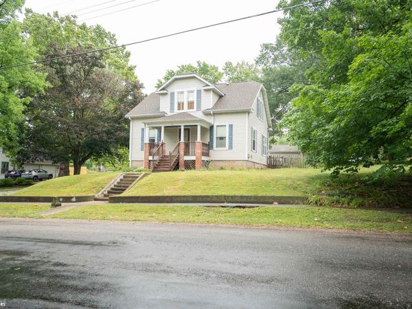 730 Harrison Street, Warsaw, IL 62379