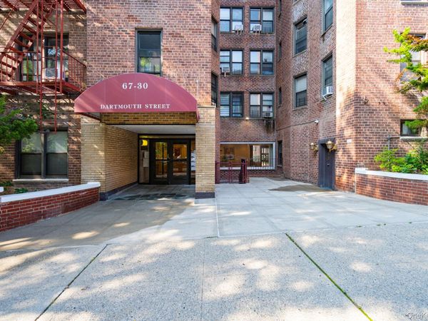 67-30 Dartmouth Street , Unit 2-H, Forest Hills, NY 11375