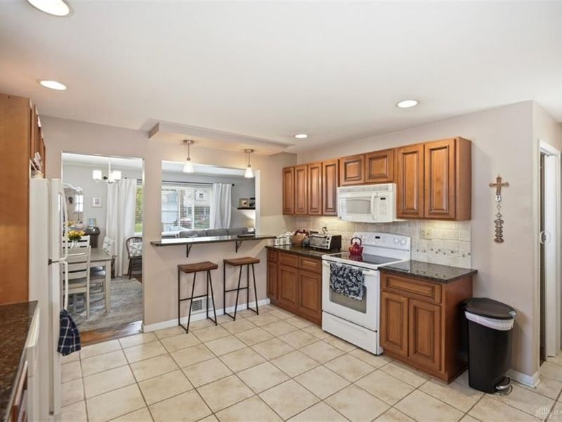 7903 Buckeye Cres, Madeira, OH 45243 Photo 14