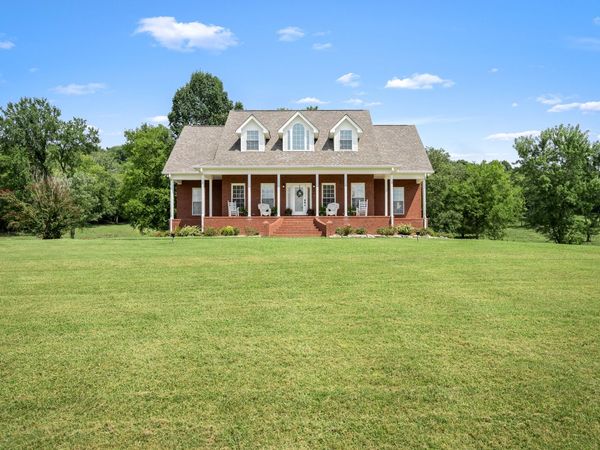 206 Hickerson Rd , Wartrace, TN 37183