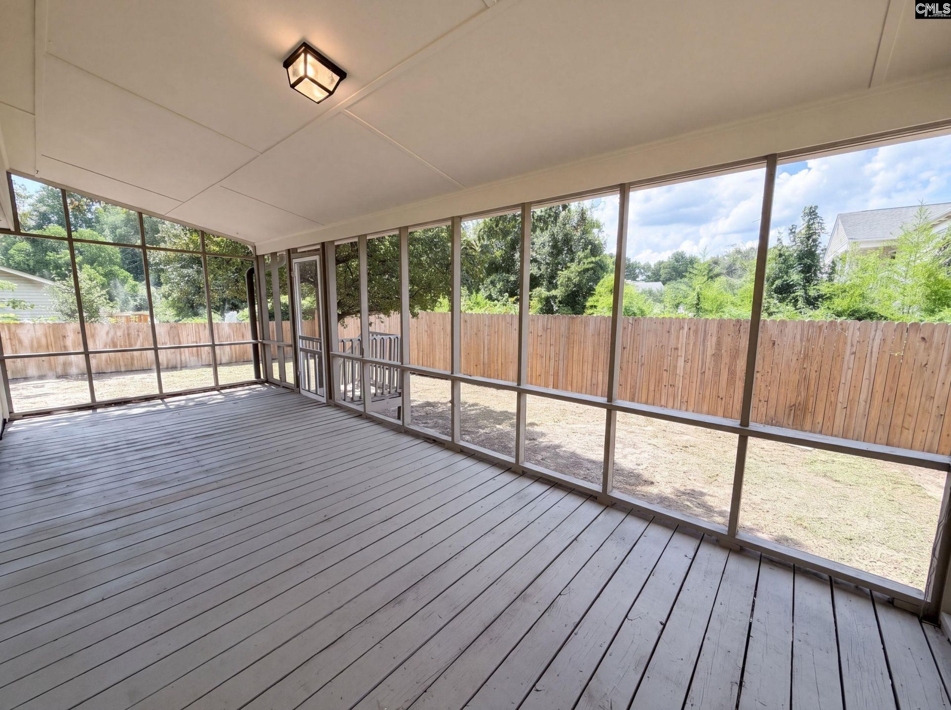 124 Calloway Court  Photo 17