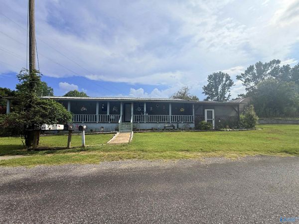 91 Gladstone Drive, Arab, AL 35016