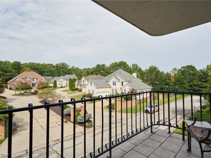 2385 Covington Road, Unit 304, Fairlawn, OH 44313 Photo 6