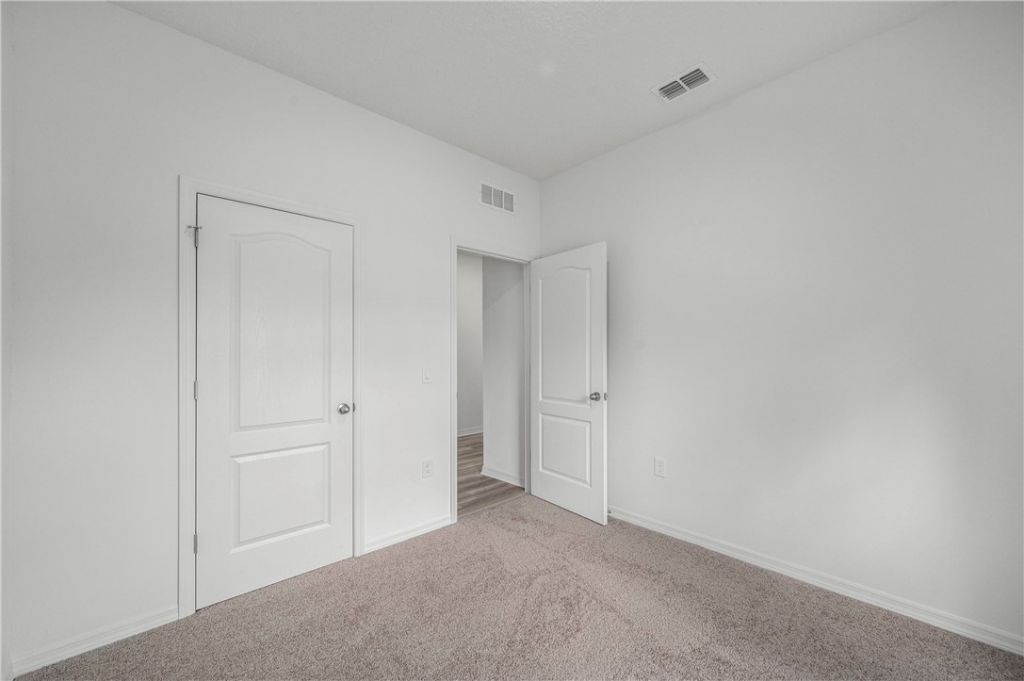 7705 105th Court , Vero Beach, FL 32967 Photo