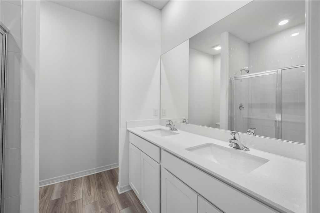 7705 105th Court , Vero Beach, FL 32967 Photo