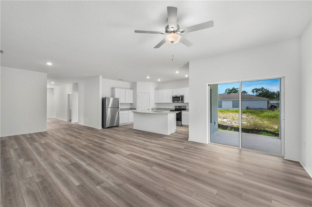 7705 105th Court , Vero Beach, FL 32967 Photo