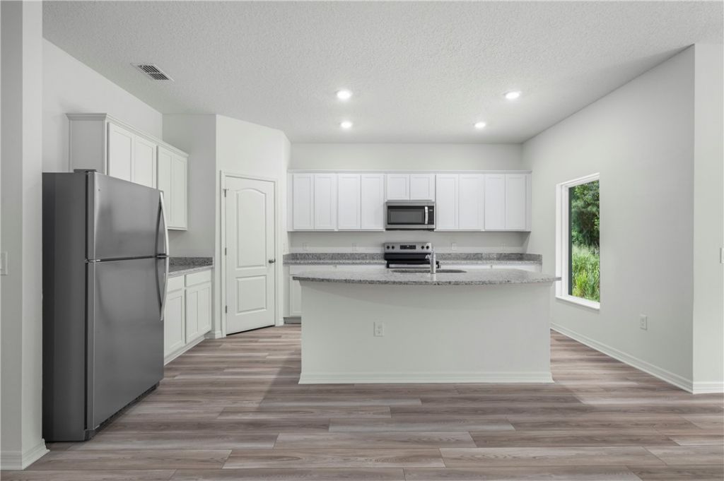 7705 105th Court , Vero Beach, FL 32967 Photo