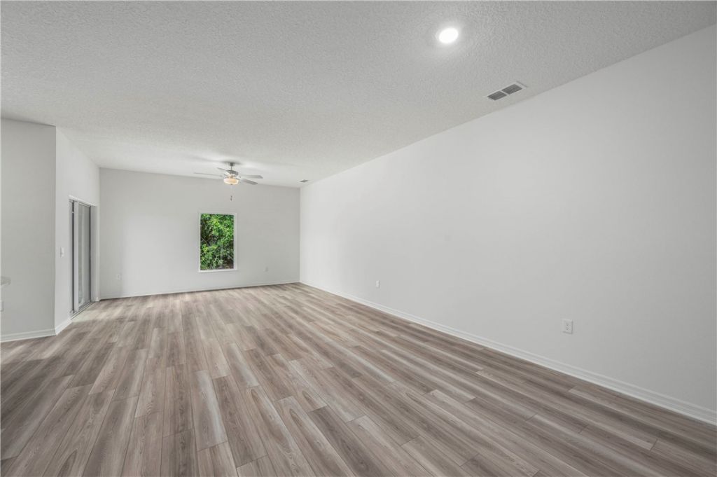 7705 105th Court , Vero Beach, FL 32967 Photo