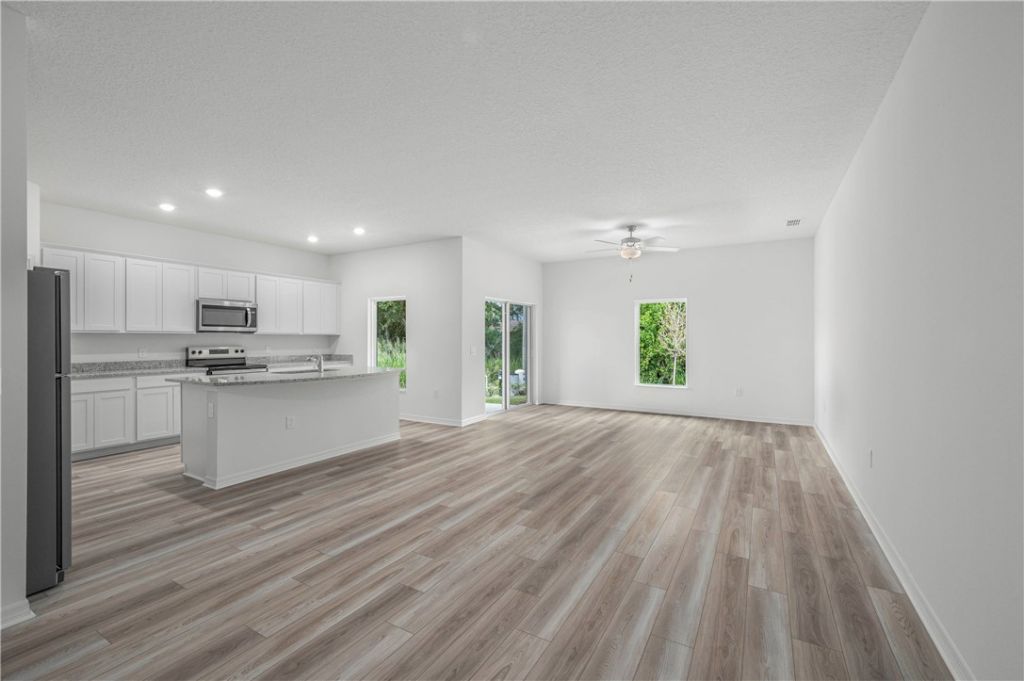 7705 105th Court , Vero Beach, FL 32967 Photo