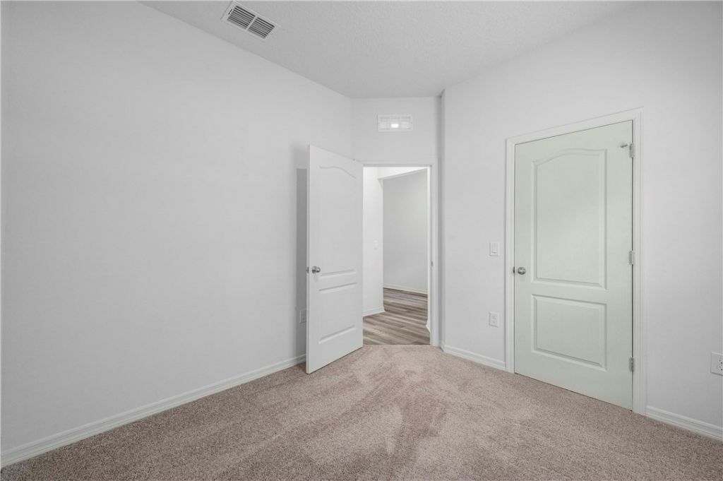 7705 105th Court , Vero Beach, FL 32967 Photo