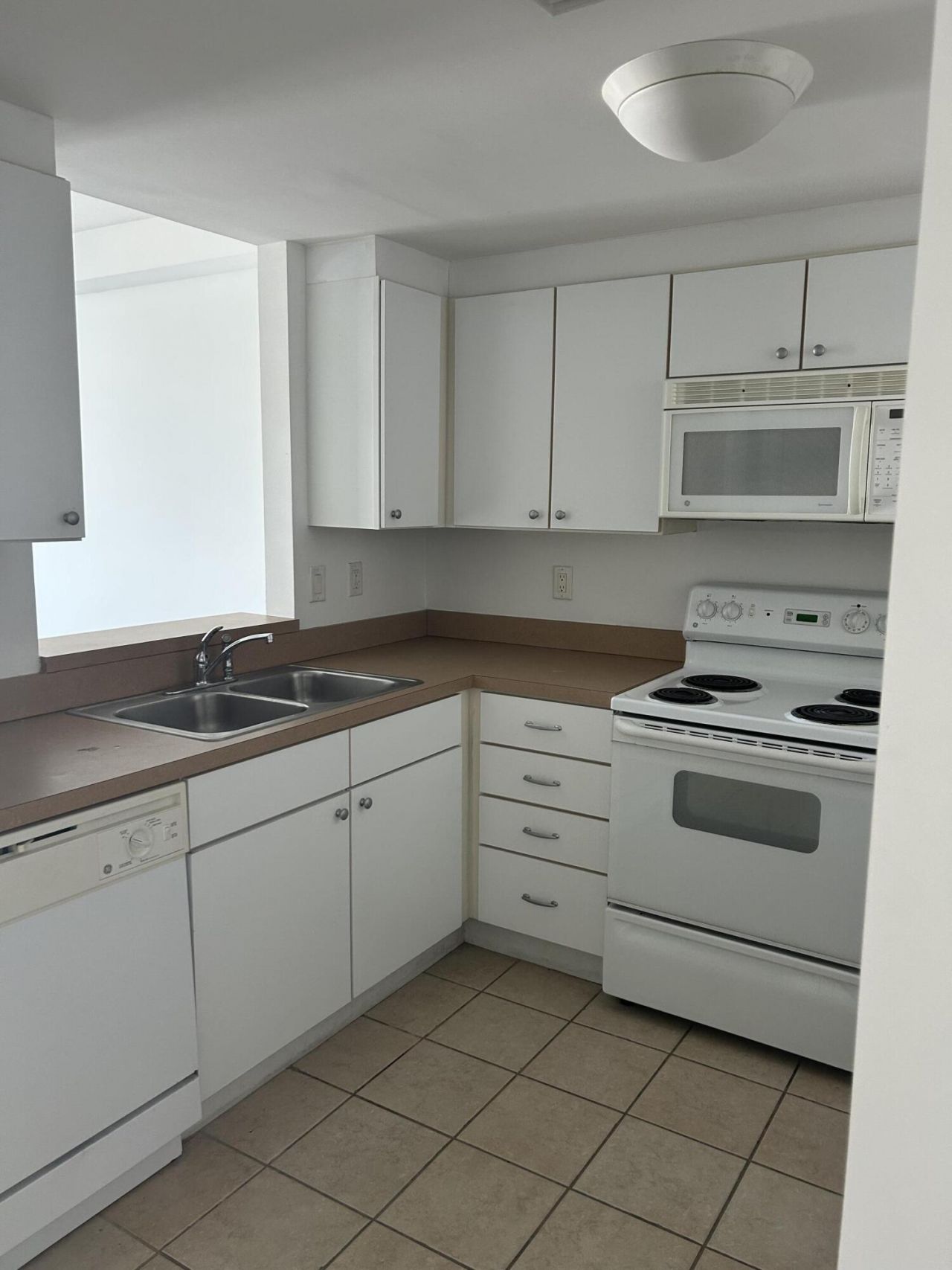 1250 S Miami Avenue, Unit 1613, Miami, FL 33130 Photo