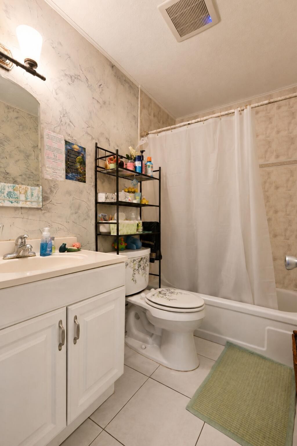 6120 Forest Hill Boulevard, Unit 111, West Palm Beach, FL 33415 Photo