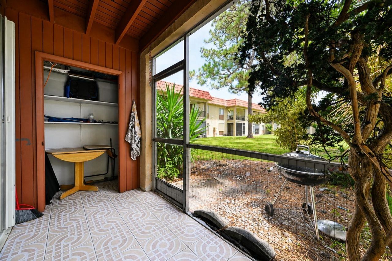 6120 Forest Hill Boulevard, Unit 111, West Palm Beach, FL 33415 Photo