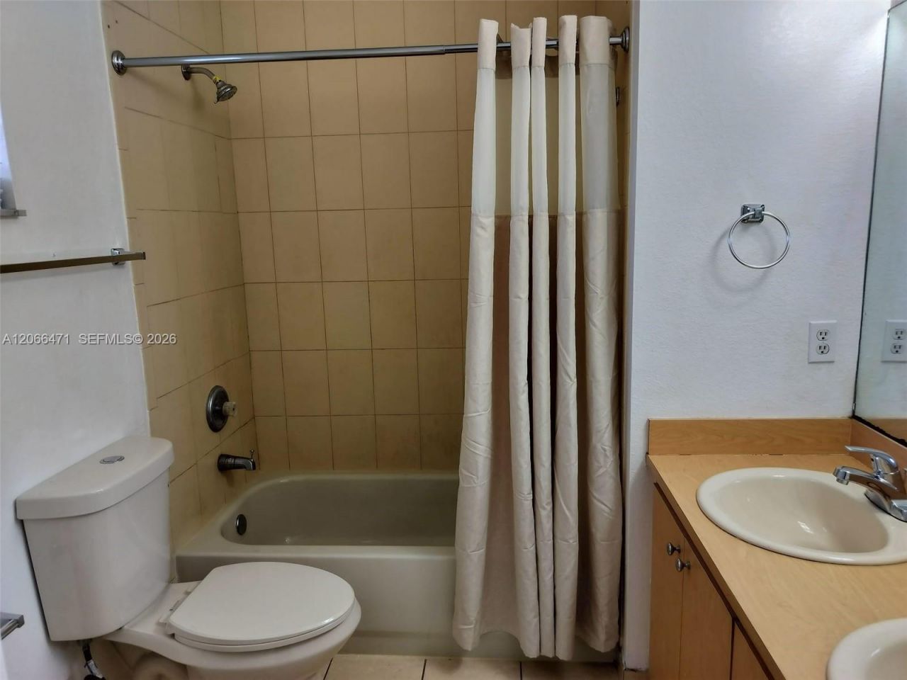 11705 SW 184 St , Miami, FL 33177 Photo