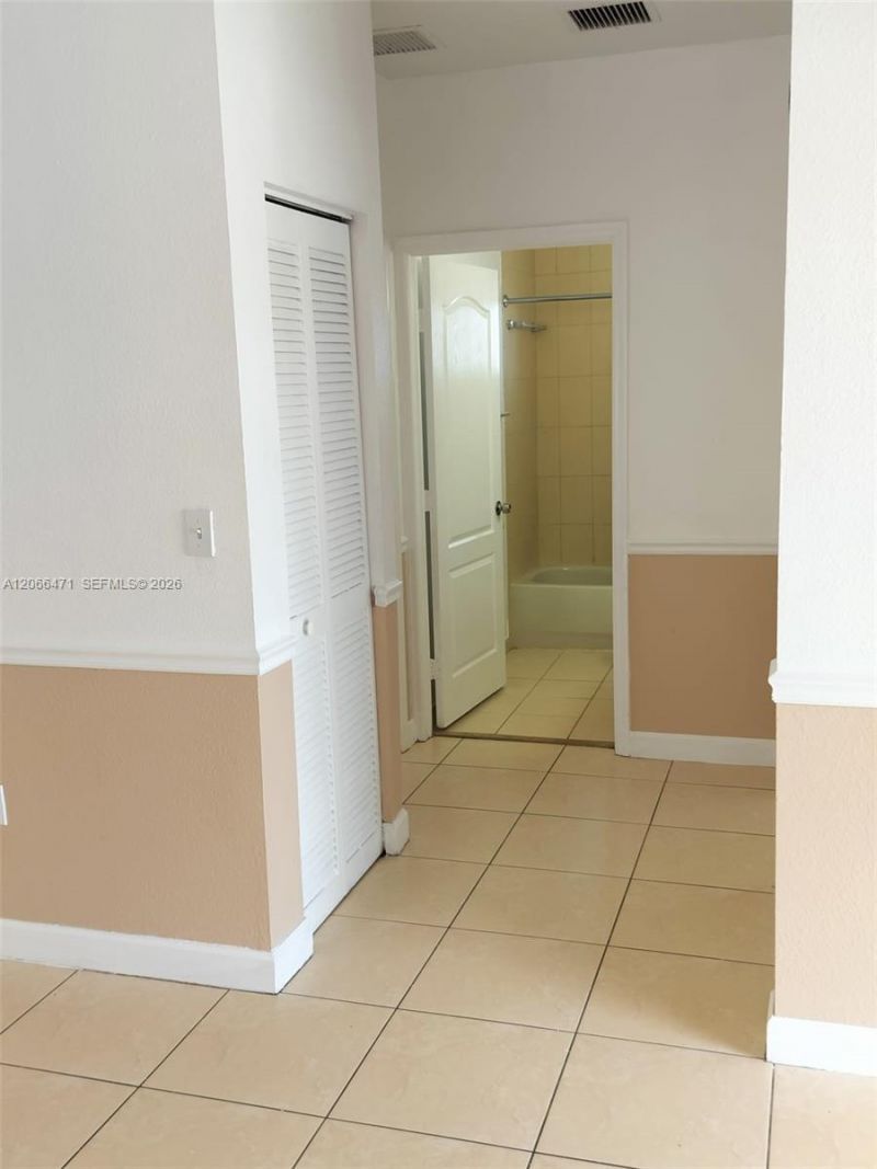 11705 SW 184 St , Miami, FL 33177 Photo