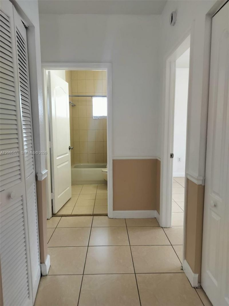 11705 SW 184 St , Miami, FL 33177 Photo