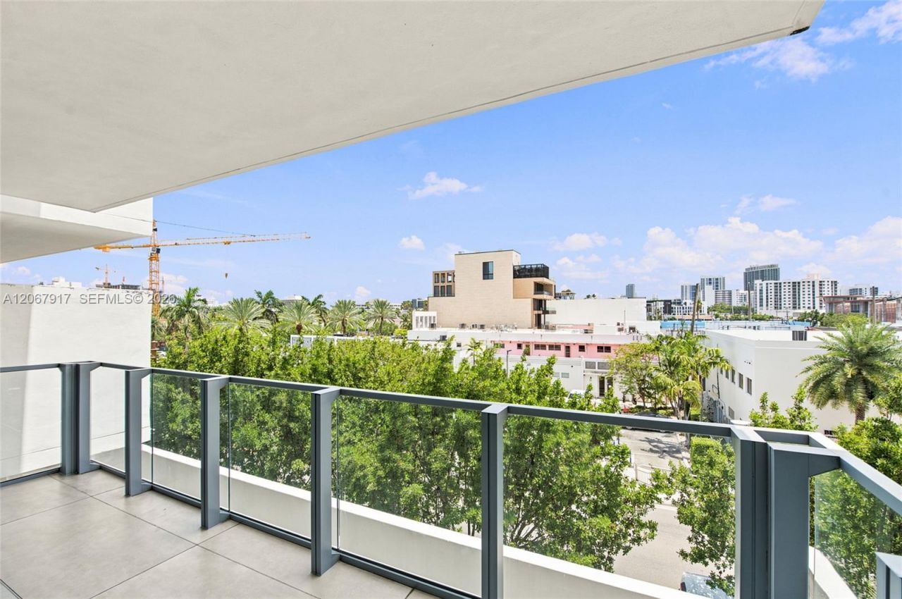 1201 20th St, Unit 410, Miami Beach, FL 33139 Photo