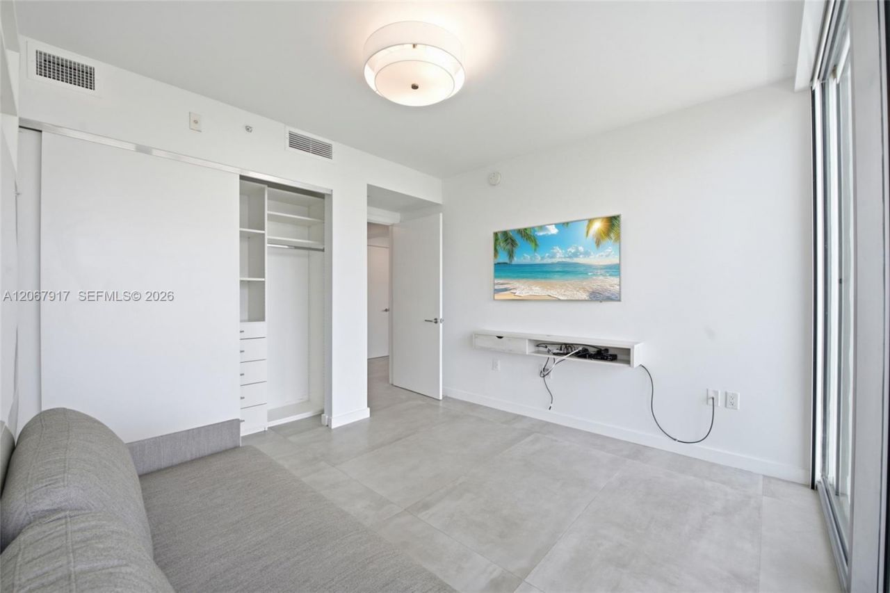1201 20th St, Unit 410, Miami Beach, FL 33139 Photo
