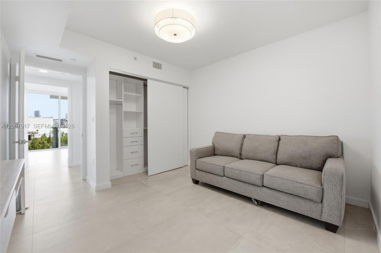 1201 20th St, Unit 410, Miami Beach, FL 33139 Photo