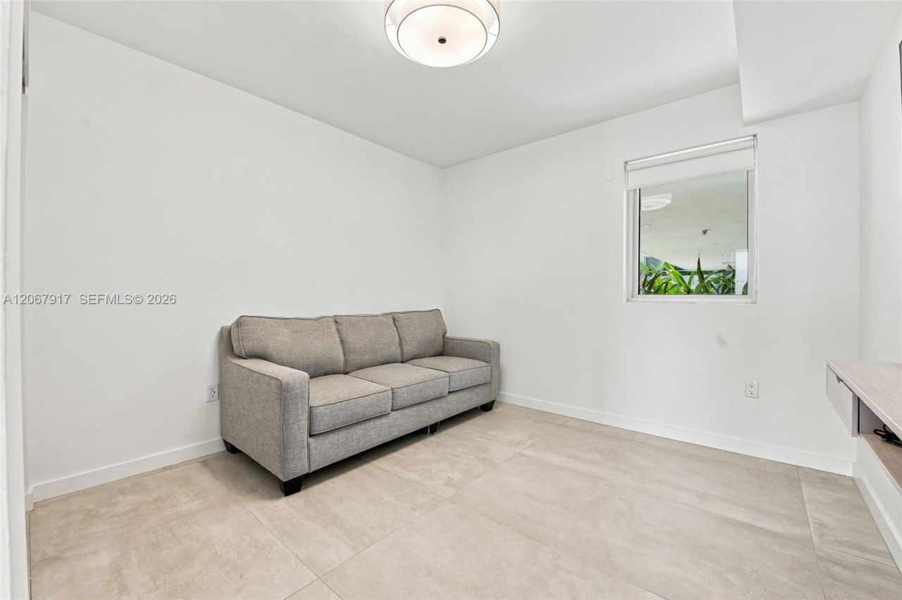 1201 20th St, Unit 410, Miami Beach, FL 33139 Photo