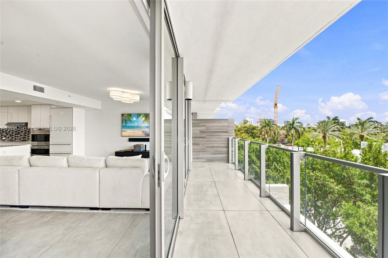 1201 20th St, Unit 410, Miami Beach, FL 33139 Photo