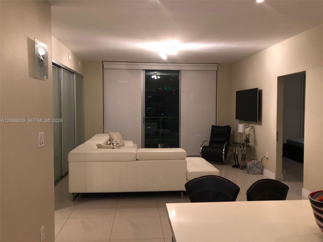 90 SW 3rd St , Unit 3802, Miami, FL 33130 Photo