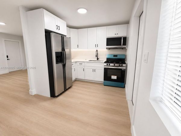 4804 Garden Ave , West Palm Beach, FL 33405