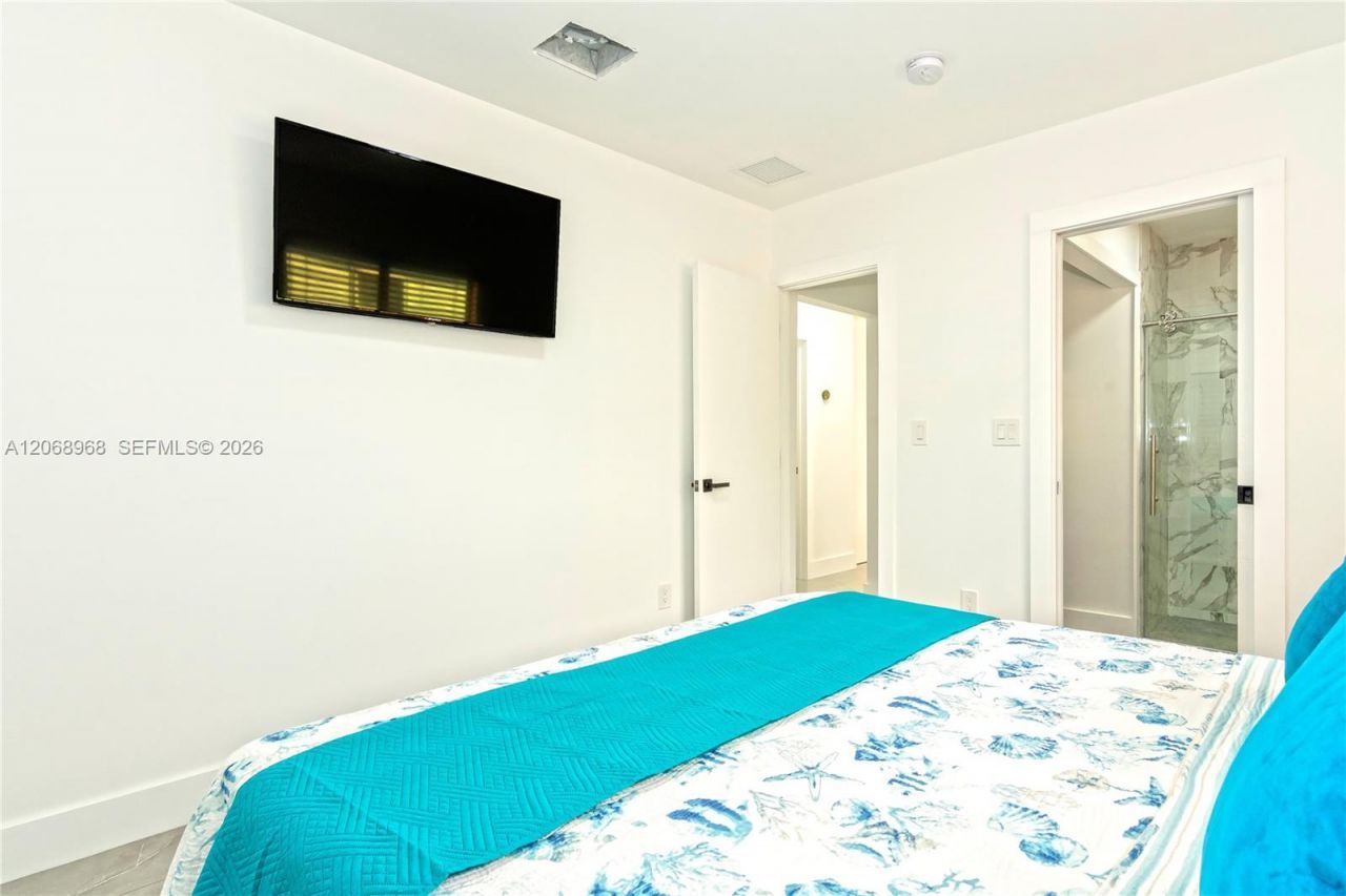 345 NW 53rd St , Unit A, Miami, FL 33127 Photo