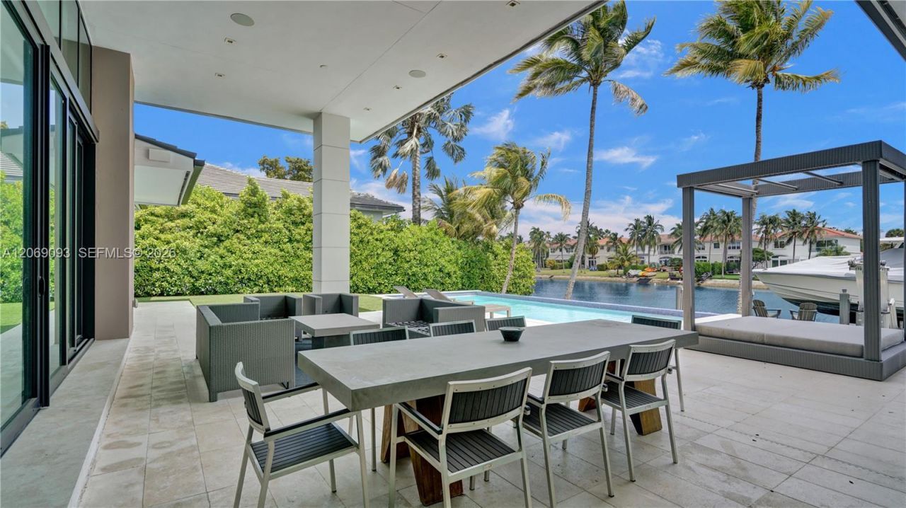 1651 Diplomat Pkwy , Hallandale Beach, FL 33009 Photo