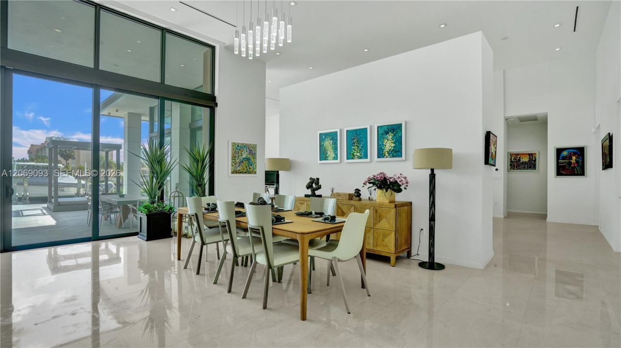 1651 Diplomat Pkwy , Hallandale Beach, FL 33009 Photo