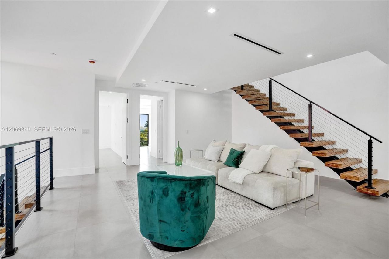1825 NE 26th Ave, Unit 1, Fort Lauderdale, FL 33305 Photo