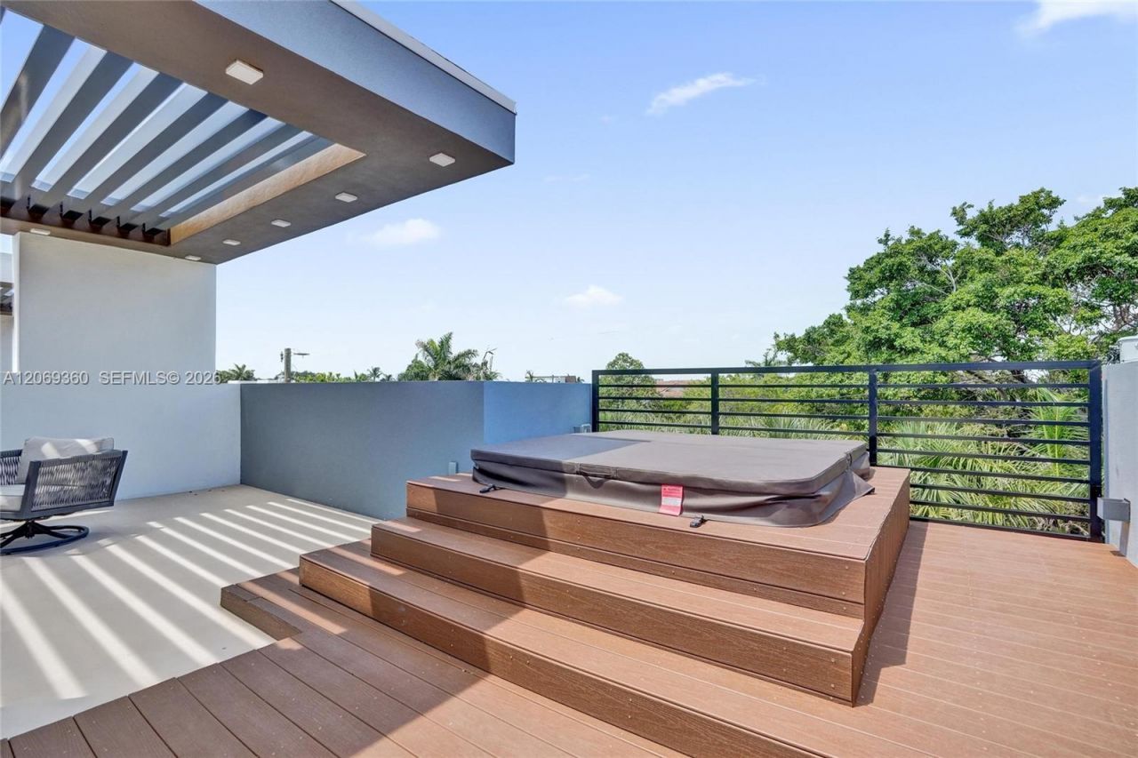 1825 NE 26th Ave, Unit 1, Fort Lauderdale, FL 33305 Photo
