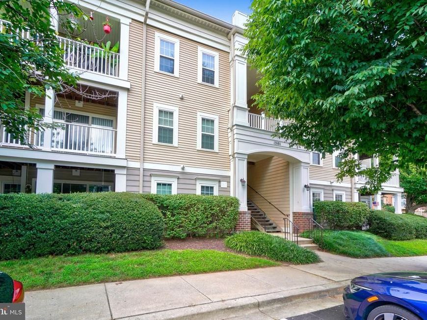 13101 Millhaven Place , Unit 9E, Germantown, MD 20874 Main Photo