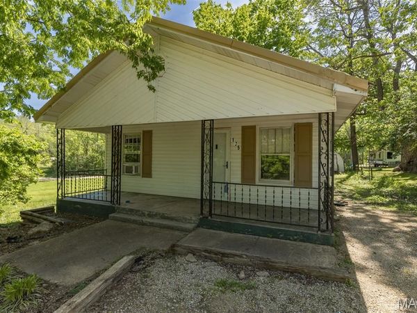 105 S Shaw Street , Park Hills, MO 63601