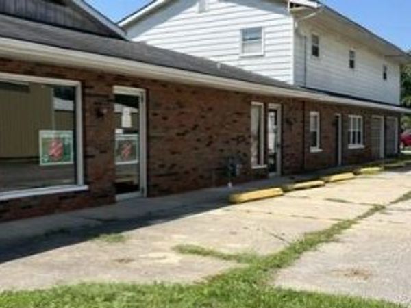 204 S Commercial Street , Centralia, IL 62801
