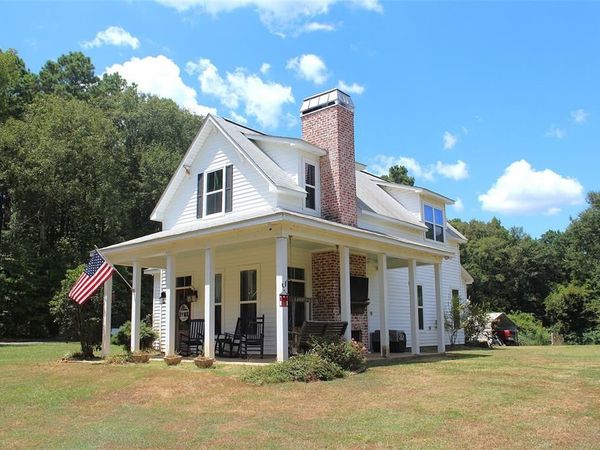 3542 Parish Line Road, Doyline, LA 71023