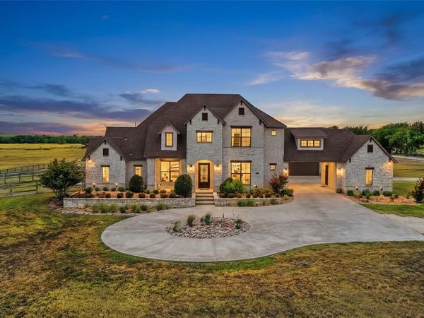 5550 Donald Road, Krum, TX 76249