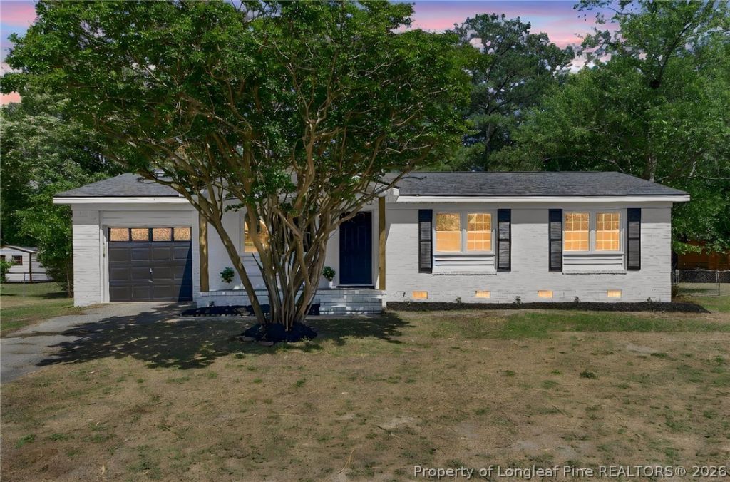 1609 Grandview Drive, Fayetteville, NC 28314 Main Photo