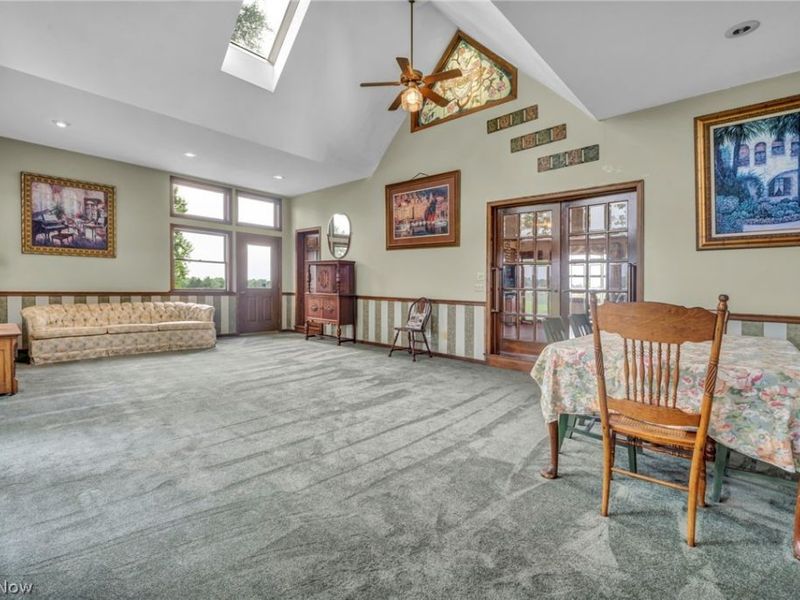 5706 Kemary Avenue SW, Navarre, OH 44662 Photo 12