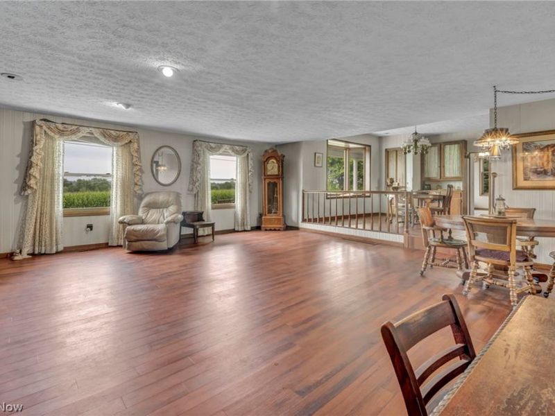 5706 Kemary Avenue SW, Navarre, OH 44662 Photo 13