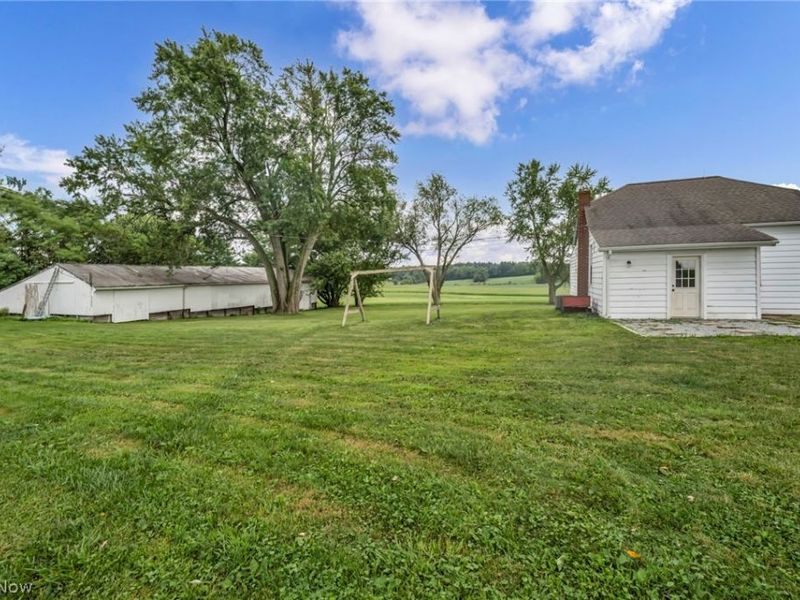 5706 Kemary Avenue SW, Navarre, OH 44662 Photo 24