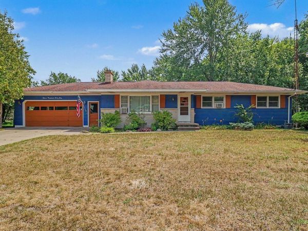 351 E Fruitvale Road, Montague, MI 49437