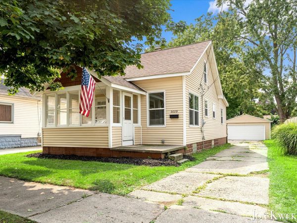 2029 Michael Avenue SW, Wyoming, MI 49509