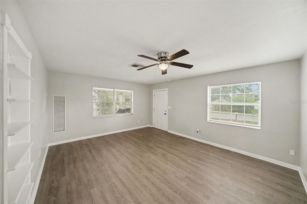 6925 Treehaven Drive, Spring Hill, FL 34606 Photo