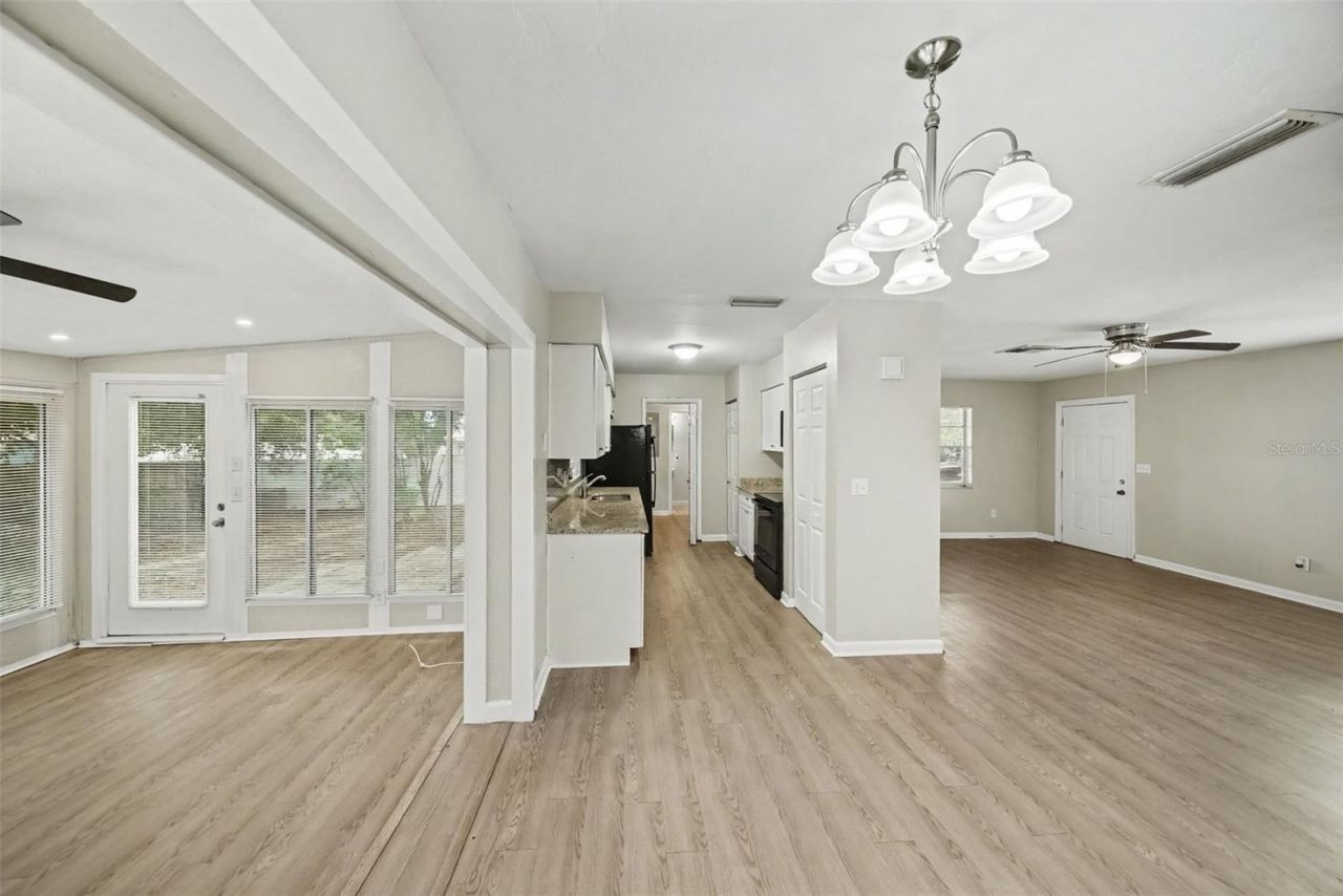 6925 Treehaven Drive, Spring Hill, FL 34606 Photo